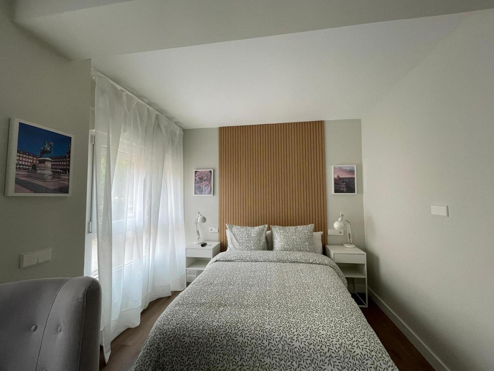 Rooms Madrid Rio — Photos 2